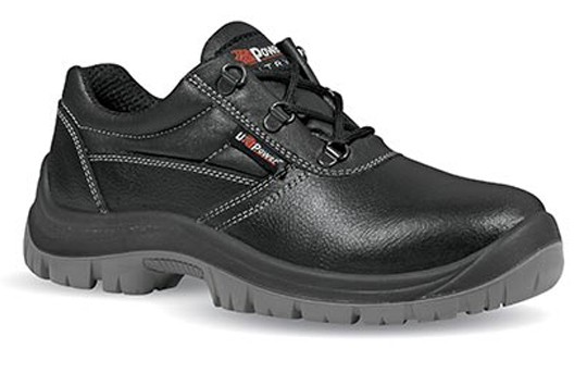 Water repellent winter leather shoes