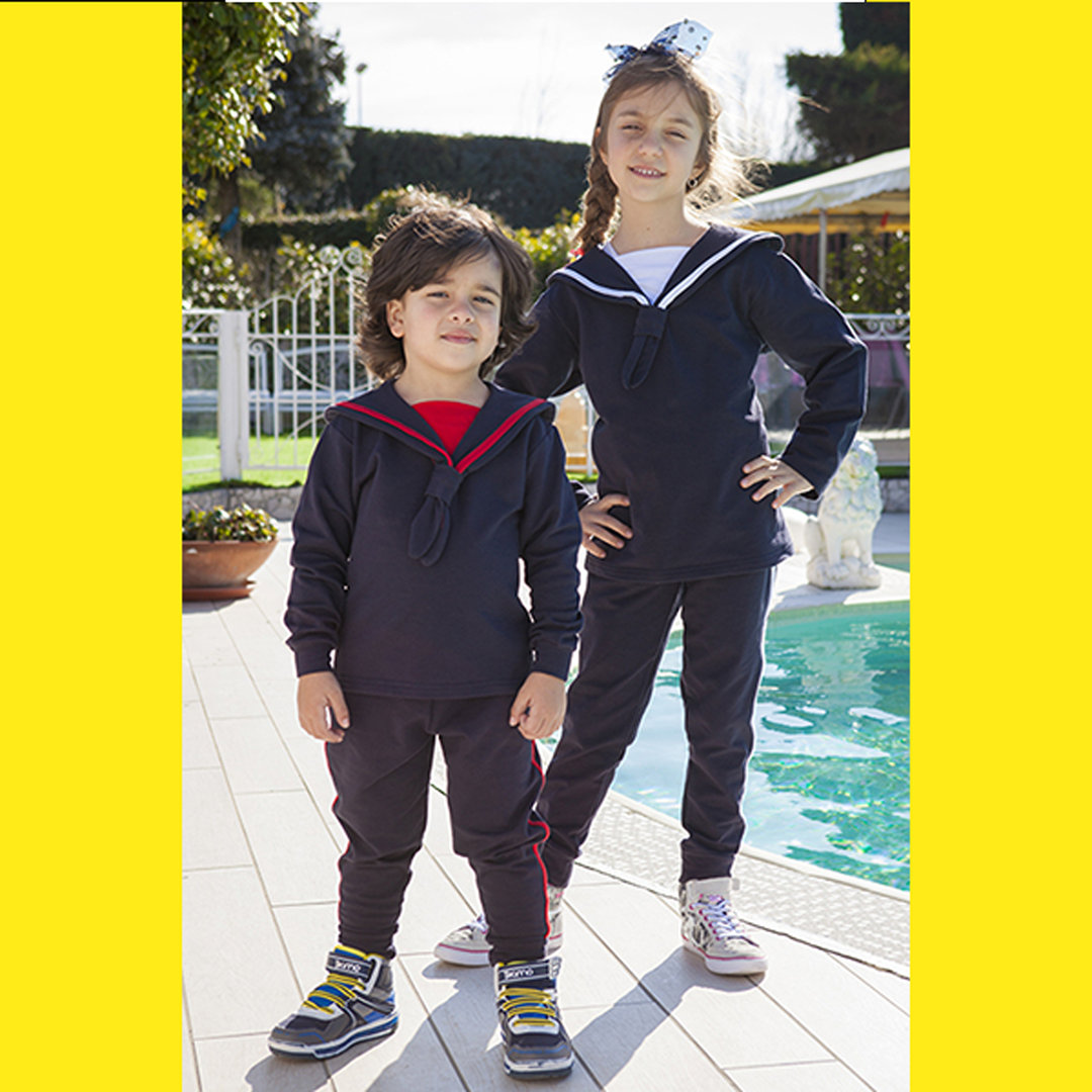 Non-brushed stretch kid's tracksuit